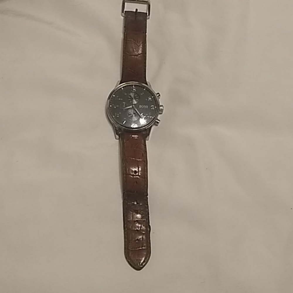 Hugo Boss watch - Picture 4 of 15
